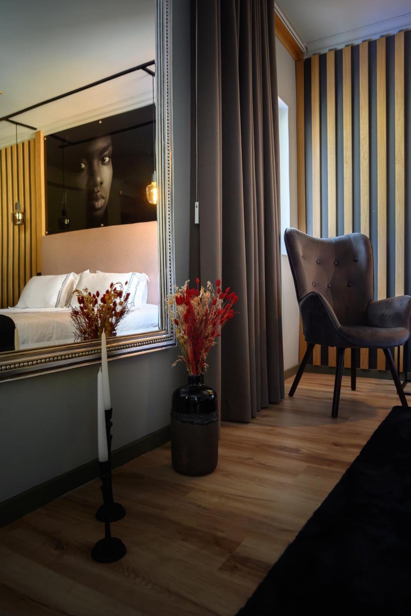 Boutique Wine Hotel Panorama 라세도데카발라이로스 외부 사진